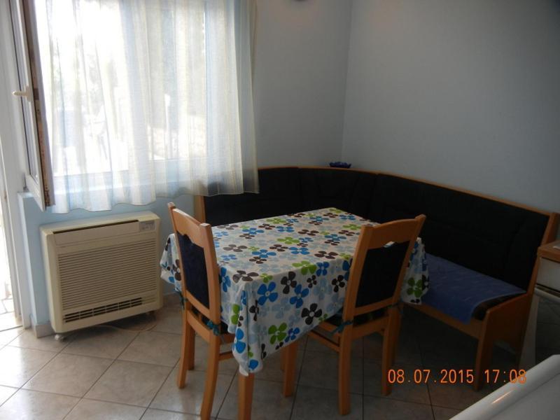 Apartman Pako I Ivano Novi Vinodolski Zimmer foto